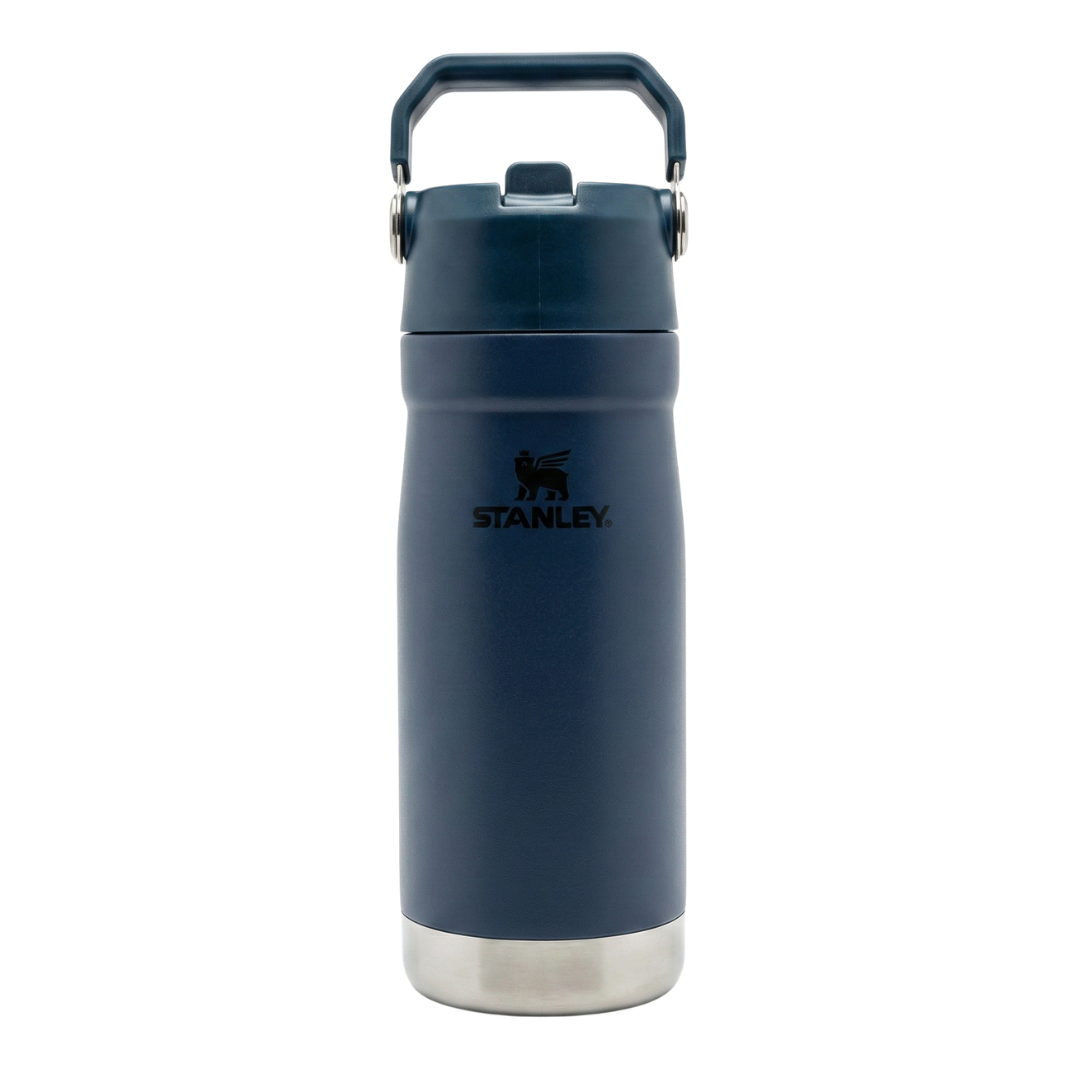 Botella térmica Stanley serie AeroLight IceFlow de 18 onzas en color azul marino con base de acero inoxidable.