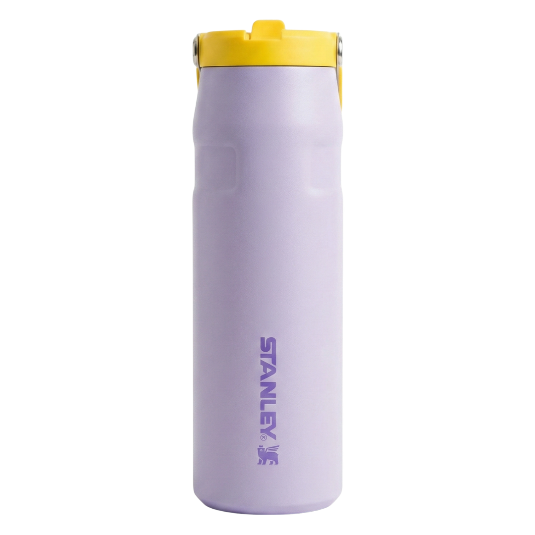 Botella térmica Stanley AeroLight IceFlow de 24 onzas en color lila con tapadera amarilla.