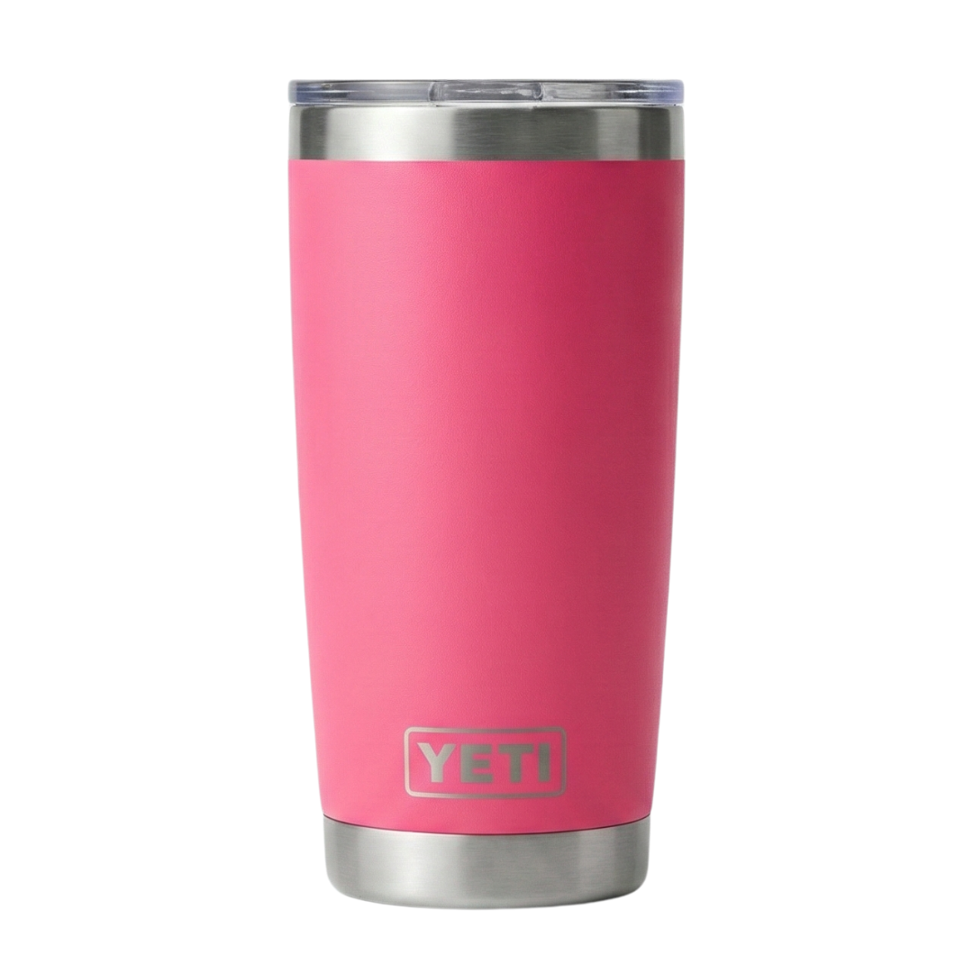 Vaso térmico Yeti Rambler de 20 onzas en color fucsia intenso (Power Pink), cuerpo de acero inoxidable con aislamiento de doble pared y base de acero brillante.